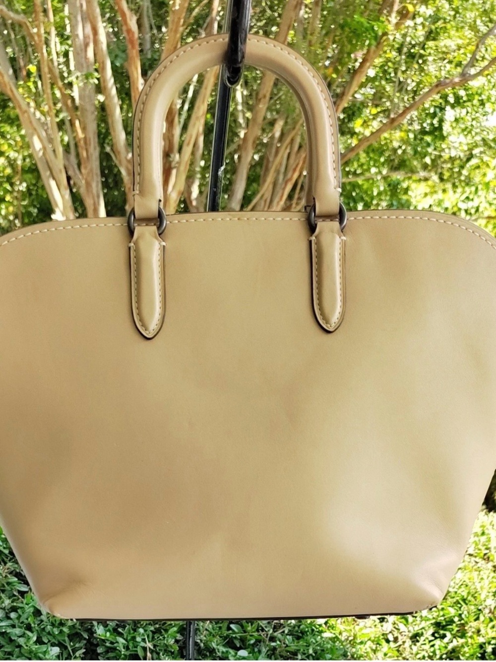 🤎COACH 1941 Dakotah 95132 SAND BEIGE LEATHER SATCHEL🤎
‼️AUTHENTIC‼️ - Picture 3 of 8